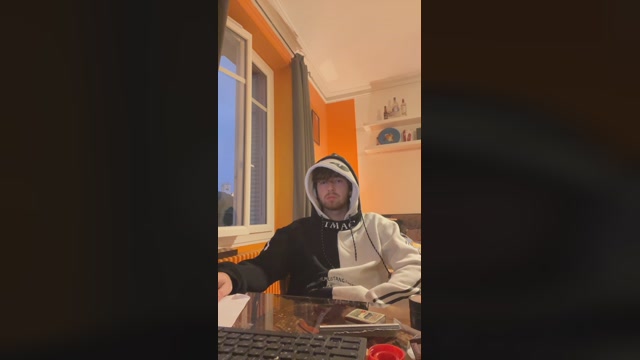 SoupJuniorXX  24-10-2022 Recorded Video kiss