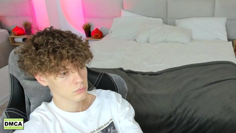 cute_thomas  25-10-2022 video handsome