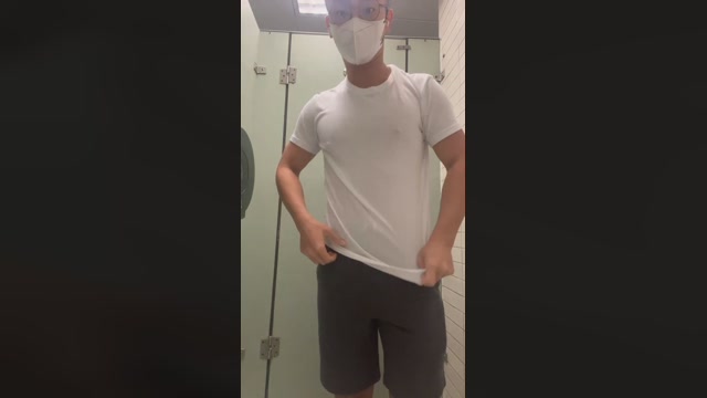 enochpoon  25-10-2022 Recorded Video suckshow