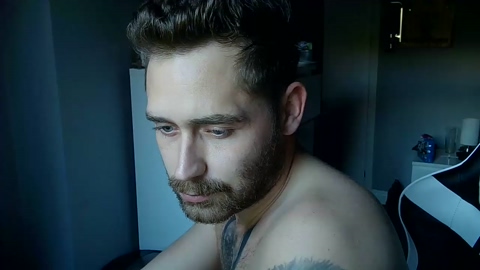 greyjoggers  24-10-2022 video kiss