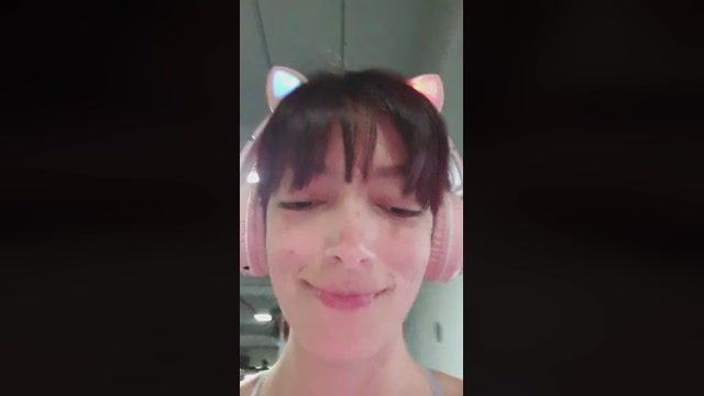 natasha6 24-10-2022 kissing 