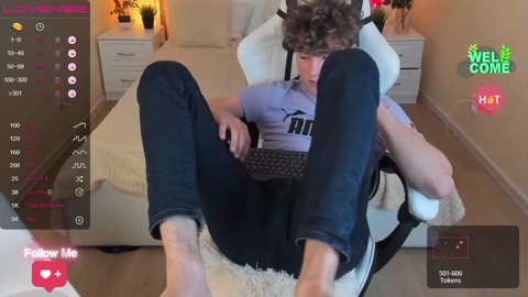 james_mil  25-10-2022 video twink