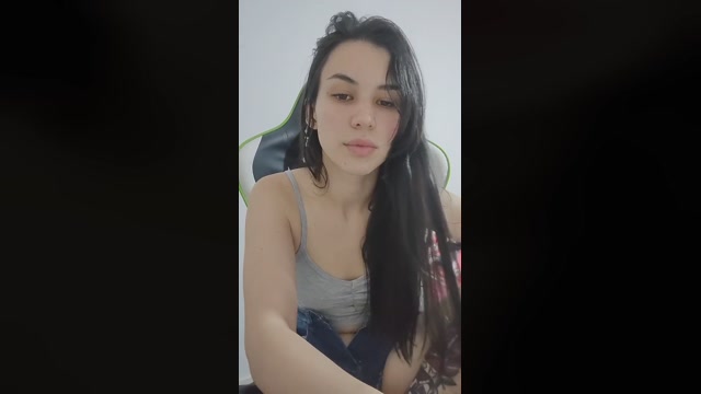 lia_hi 25-10-2022 horny 