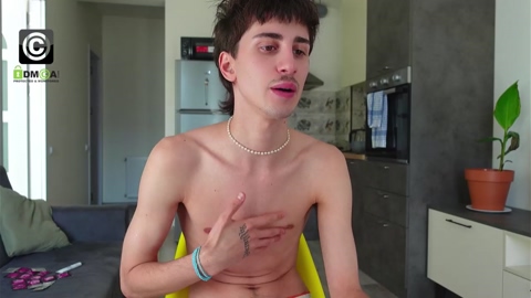 oliver_baker  27-10-2022 video yummy