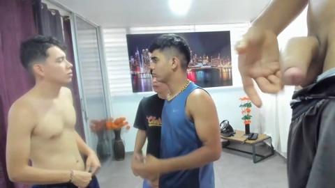 fuckboys_hot  27-10-2022 video yummy