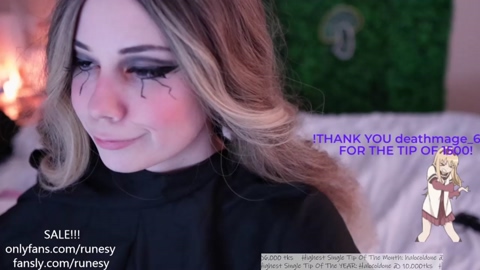 runesy  29-10-2022 beauty Females