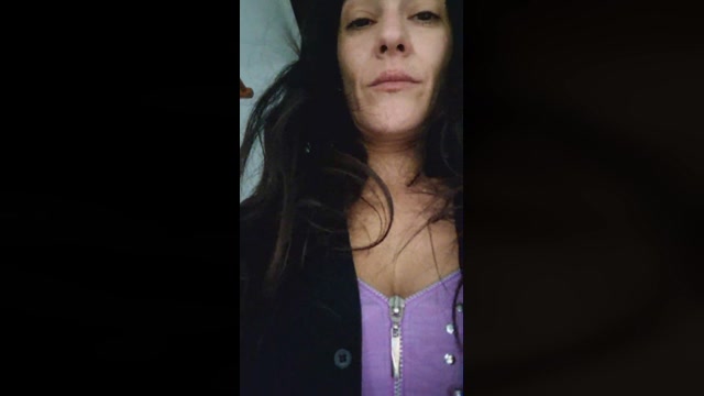 GiulaGi 02-11-2022 lickpussy 