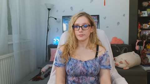LunaNicole 02-11-2022 yummy 