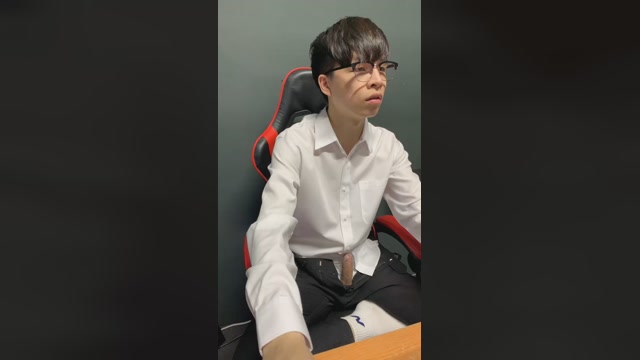 olrc1989  04-11-2022 Recorded Video jerkoff