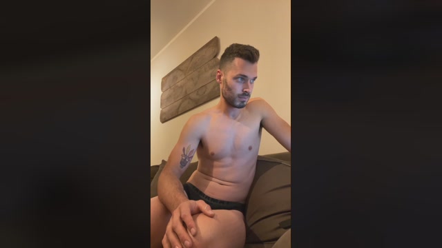 Eivor90  04-11-2022 Recorded Video sexybody