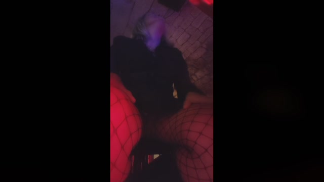 LADY_CHARLYNE 04-11-2022 sucktits 