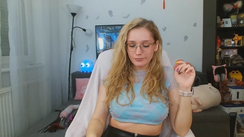 LunaNicole 04-11-2022 spanking 