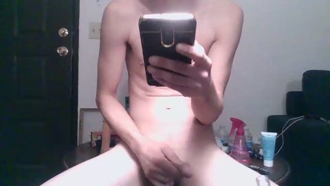 hornytweaker69  05-11-2022 video suckcock