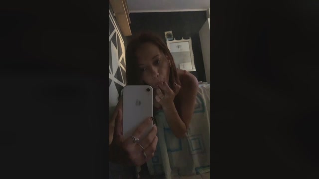 sexybitchgirl1 04-11-2022 fuckass 