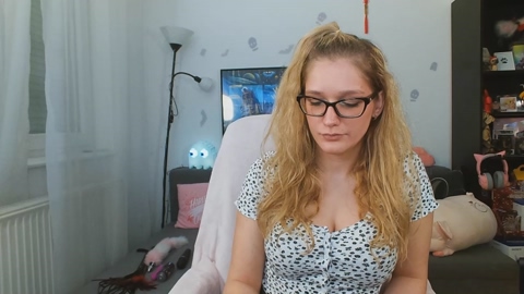 LunaNicole 05-11-2022 horny 
