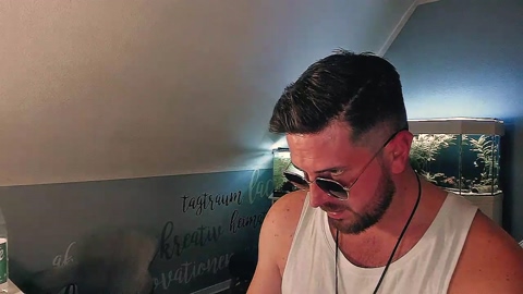 ronhill13  05-11-2022 Recorded Video fuckface