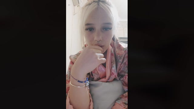 camisan00 06-11-2022 sexyfeet 