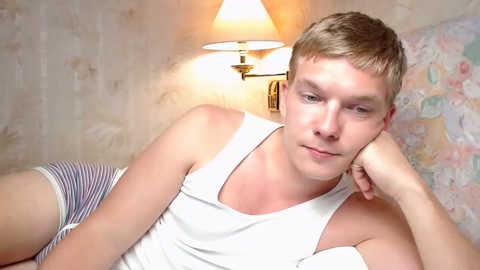 hercules__  07-11-2022 video kissing