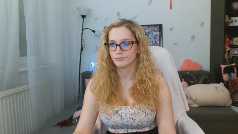 LunaNicole 07-11-2022 horny 