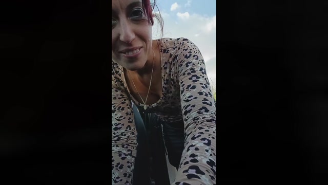 charry21 08-11-2022 fuckher 