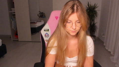 Cassy_cum  10-11-2022 natural Females
