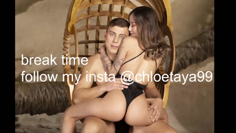 chloetaya  10-11-2022 kissing Couples