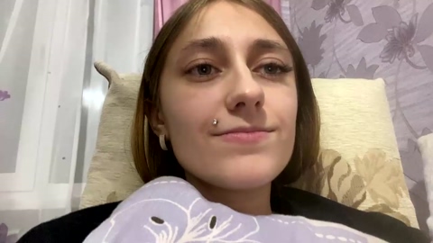 viktoria9898  10-11-2022 Ass Couples