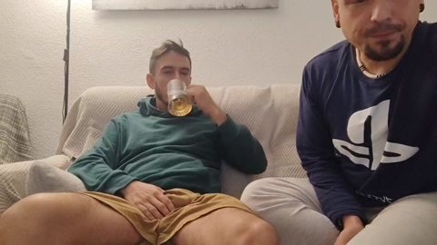 cachondos_xxx  12-11-2022 Recorded Video fuckhard