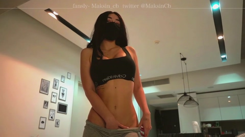 maksin_cb 12-11-2022 fuckme 