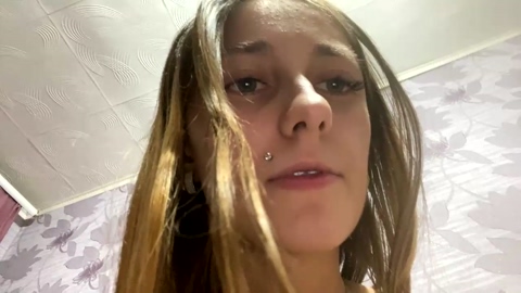 viktoria9898  12-11-2022 naked Couples