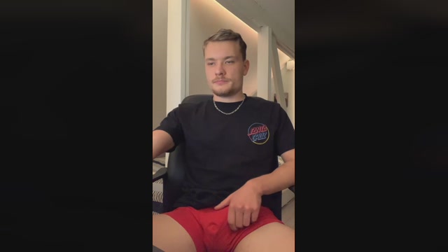 Goldenboy0412  13-11-2022 Recorded Video natural