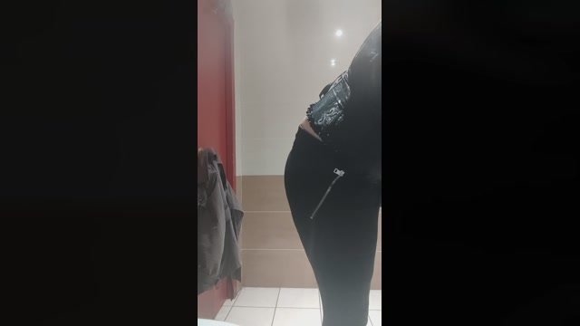 NaturalLyssa 14-11-2022 ass 