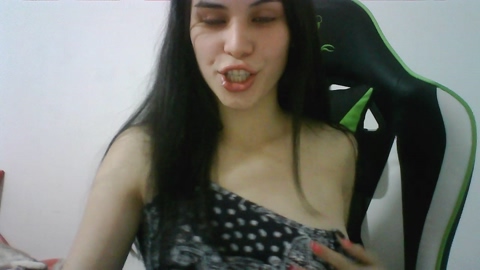 lia23_ 15-11-2022 moan 