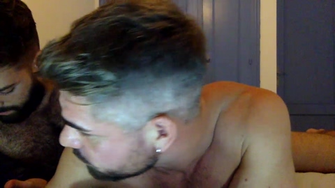 cummates  16-11-2022 Recorded Video kissing