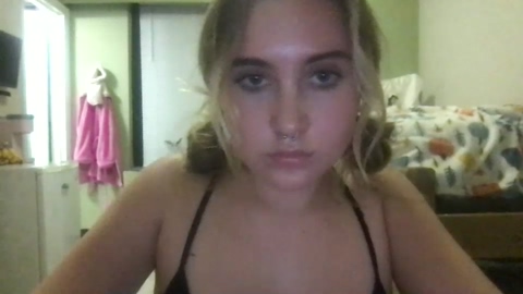 thiskittyinheat  17-11-2022 tits Couples