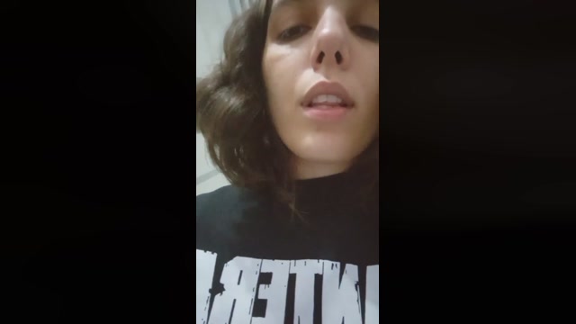 LizzieBlack 18-11-2022 sucktits 