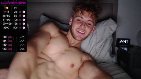 dominantalex182  18-11-2022 video kissing