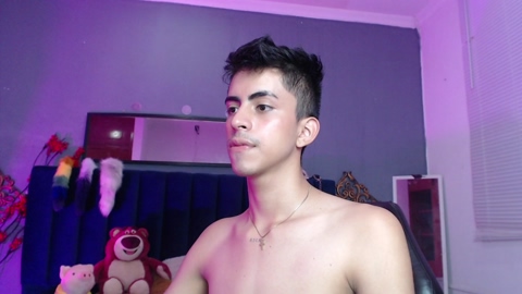 ricky_21s  18-11-2022 Recorded Video legs