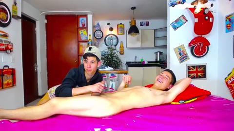 sextwinksx  18-11-2022 video sexyfeet