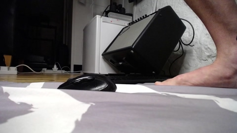 theholenextdoor  20-11-2022 Recorded Video suckcock