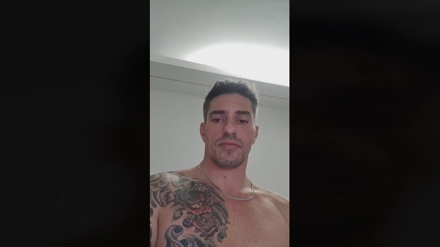 Italianmanhot80  23-11-2022 Recorded Video Download