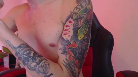 fratguysonline  23-11-2022 video prettyface