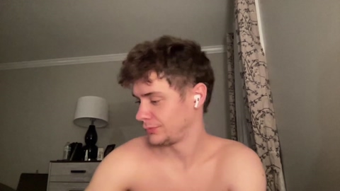 ironthud  25-11-2022 video lick