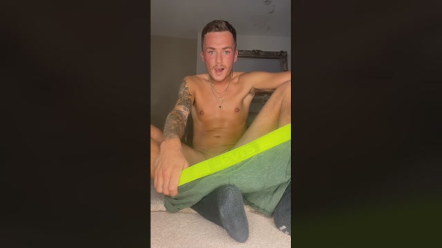 ukcouple692  24-11-2022 Recorded Video bj-dildo