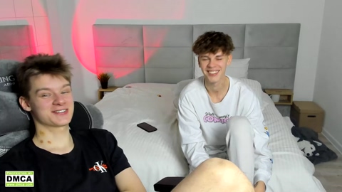 cute_thomas  27-11-2022 video kissing