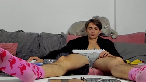 orlandocolt  27-11-2022 video handsome