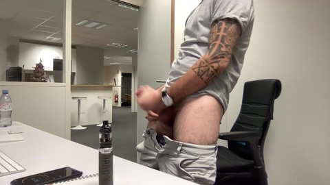 jules_demastre  28-11-2022 Recorded Video play