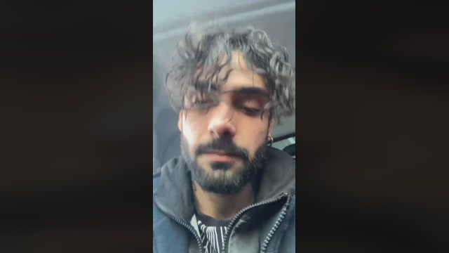 golden_boy1  29-11-2022 Recorded Video fingers