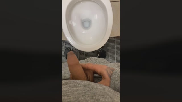 golden_boy1  01-12-2022 Recorded Video squirt