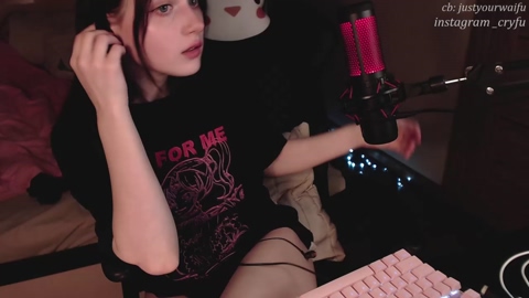 justyourwaifu  30-11-2022 Webcam Females